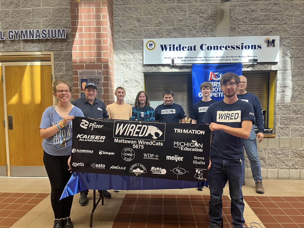 FRC5675's tweet photo. Come visit us at the WildCatBash for Freshman Orientation!! https://t.co/mTcJ7ZY9jg