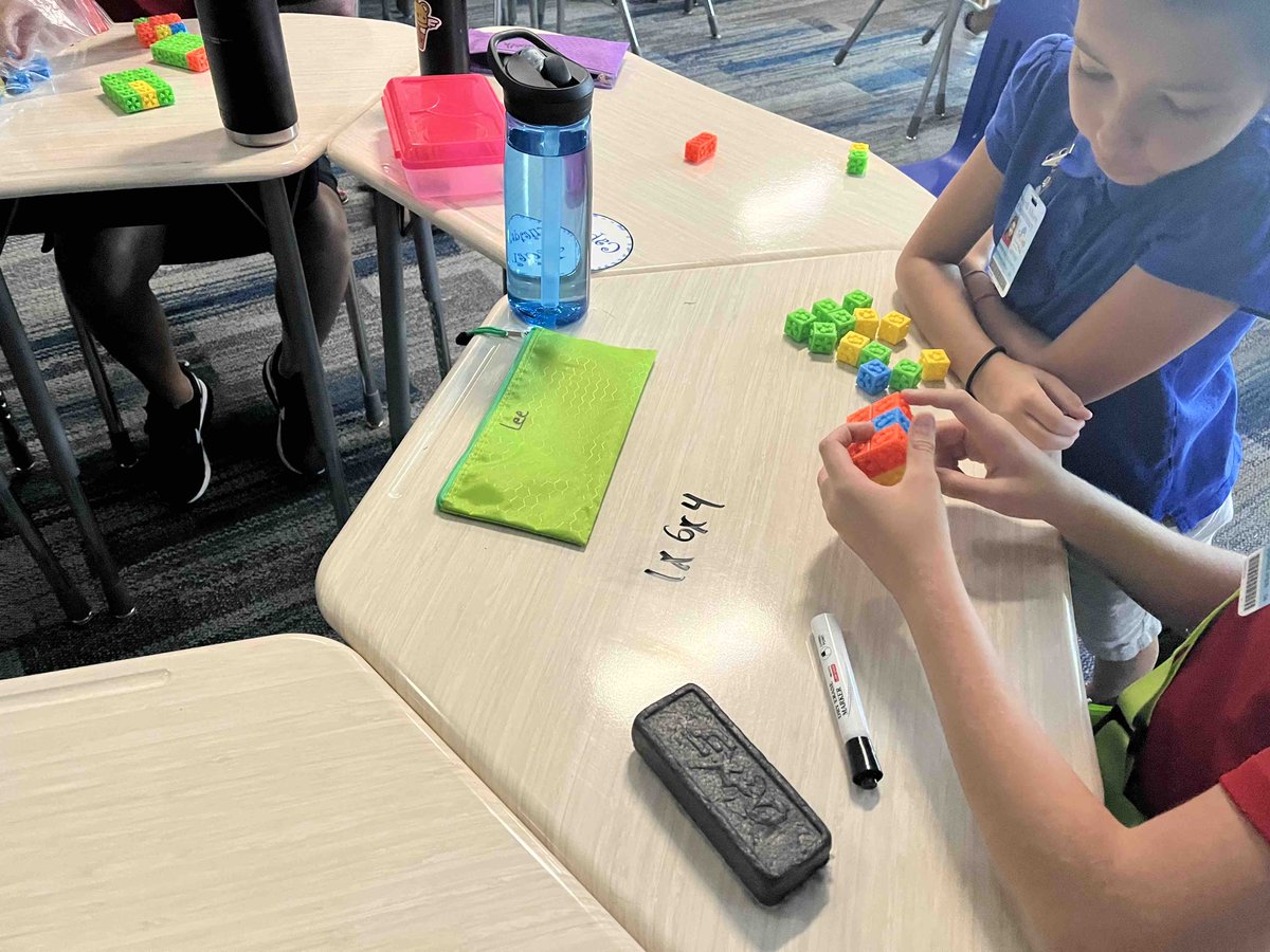 PinellasSuper's tweet photo. North Shore ES looks great and students are working collaboratively to kick off the year. Thank you for a great visit today. https://t.co/VCA8XO96X1