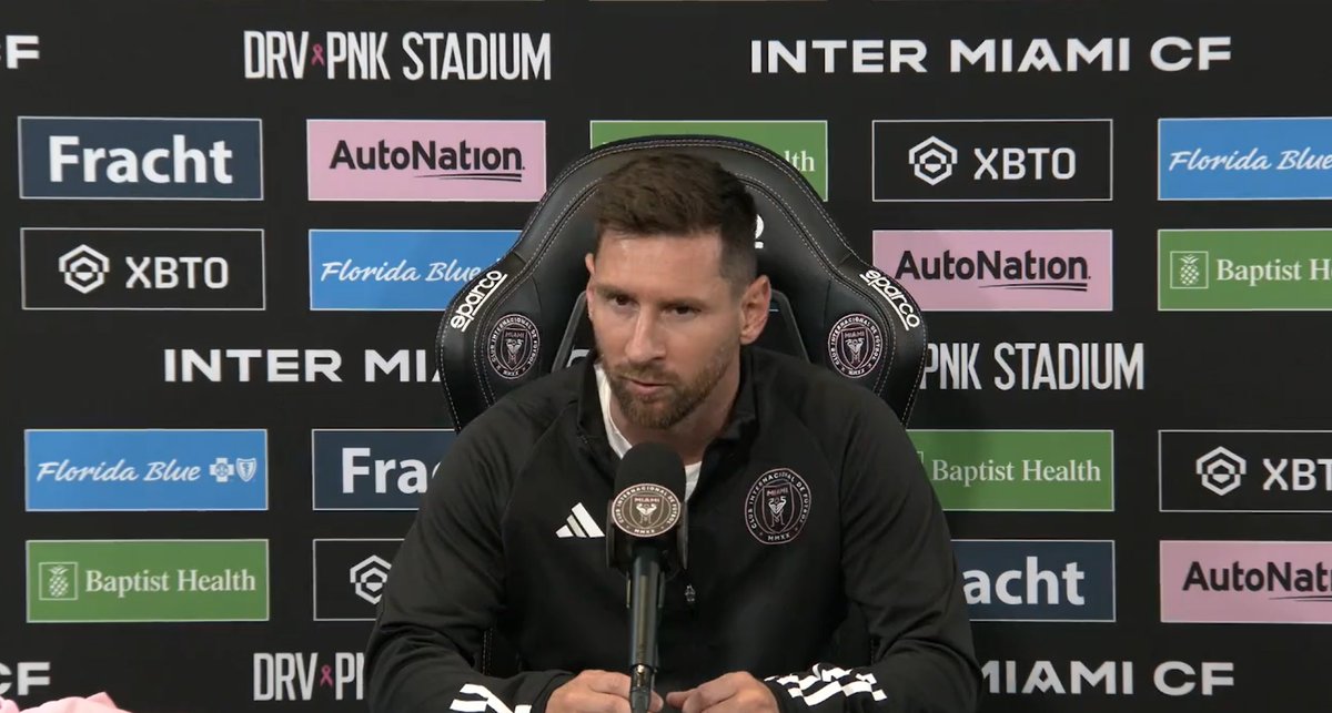 Leo Messi: “I came here to enjoy football and I can tell you that I am very happy with my decision.”