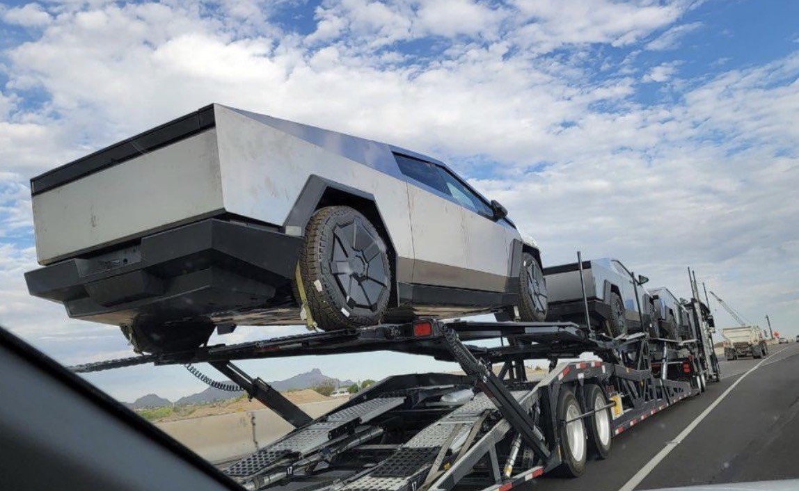 WHERE ARE THE CYBERTRUCK'S GOING?!?!!
What if that's the release event strategy? They roll them out at showrooms nation wide, so people can go in and experience/ configure. 
No test drives.. but...  233 showrooms nationally, figure they build one truck for each showroom.... Get a