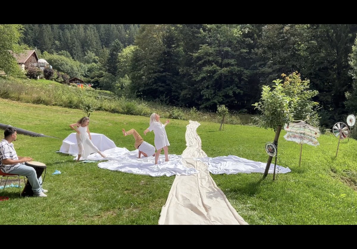 catherine mazurier tweet media