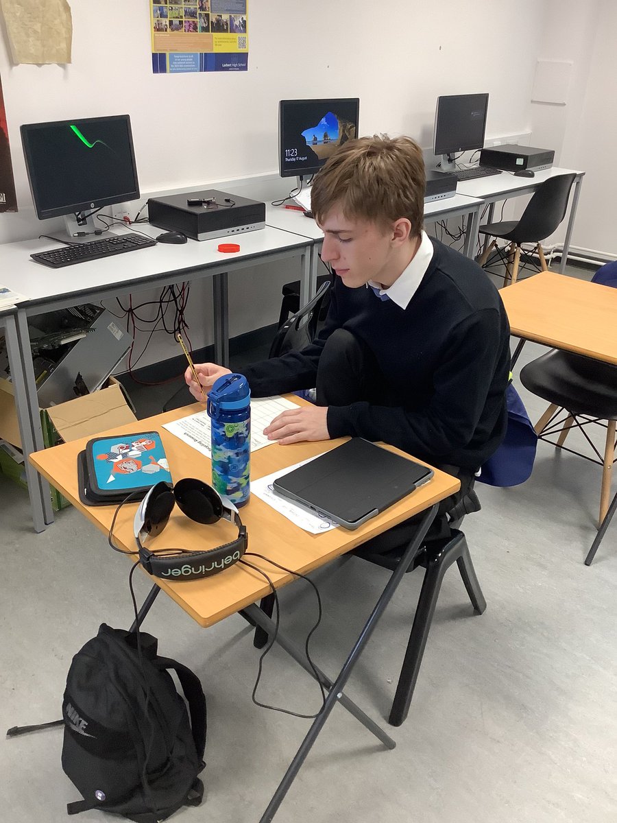 Mrs Macbeath tweet media