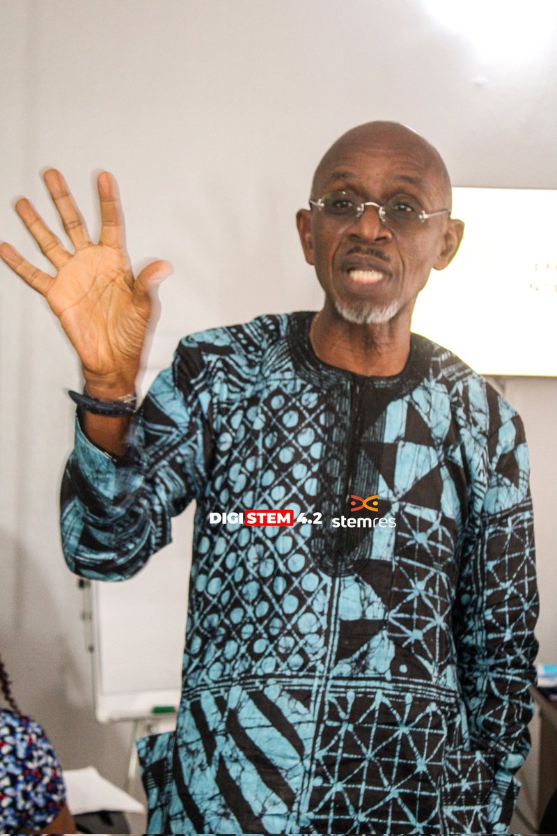 Stemres_'s tweet image. Today, we had our CPD training, DIGISTEM 4.2, with amazing teachers who are passionate about enhancing teaching in their classrooms with the use of technology, and it was just awesome! 

#DIGISTEM4.2 #STEM #edtechimpact