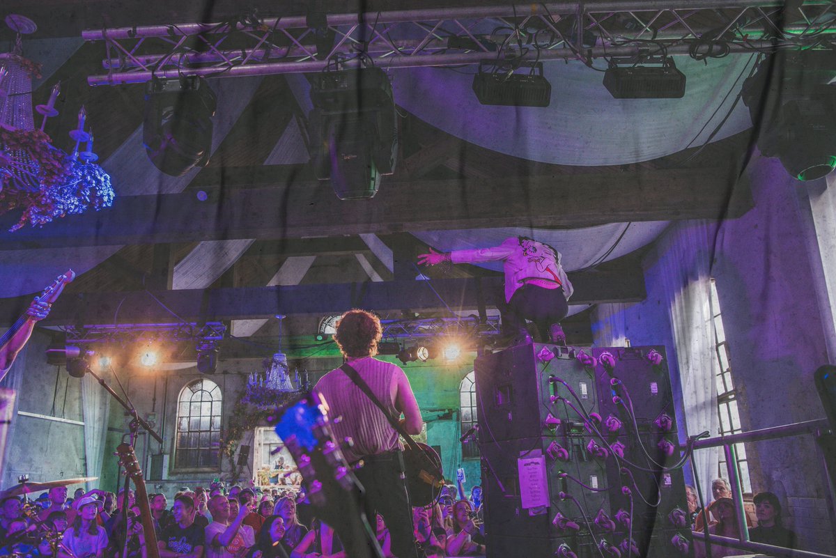 2324Photography's tweet photo. Truly believe @KNOinnit are future @110Above headliners. Such a great band #110Above #110AboveOTHR https://t.co/Gip82RouRq