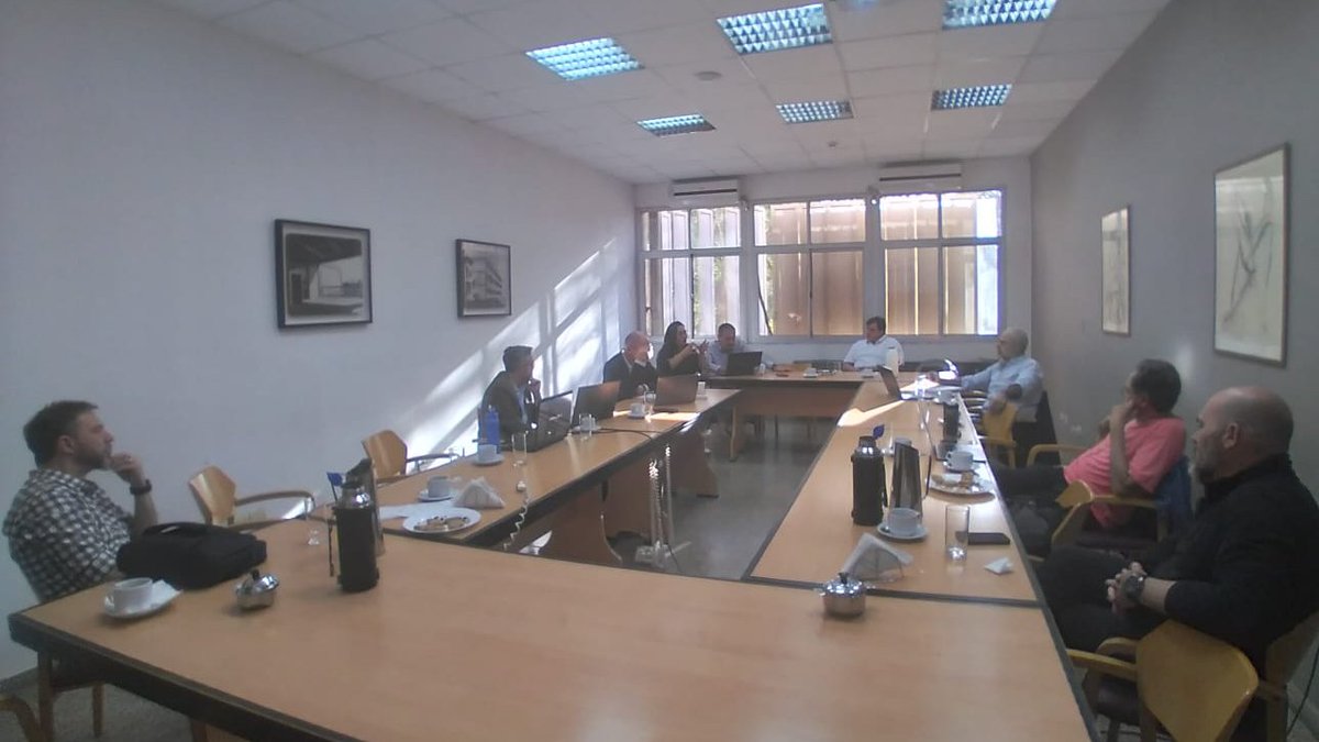 ClusterCba's tweet photo. #NodoAICba
Seguimos trabajando en inteligencia artificial, potenciando el trabajo articulado entre @ClusterCba, @mincytcordoba, @famaf_unc y
@CcadUnc
📷Gracias @famaf_unc
por recibirnos en su sala de consejo directivo
#Colaboración #Intersectorial #Sinergia https://t.co/ngolqN0Tzu