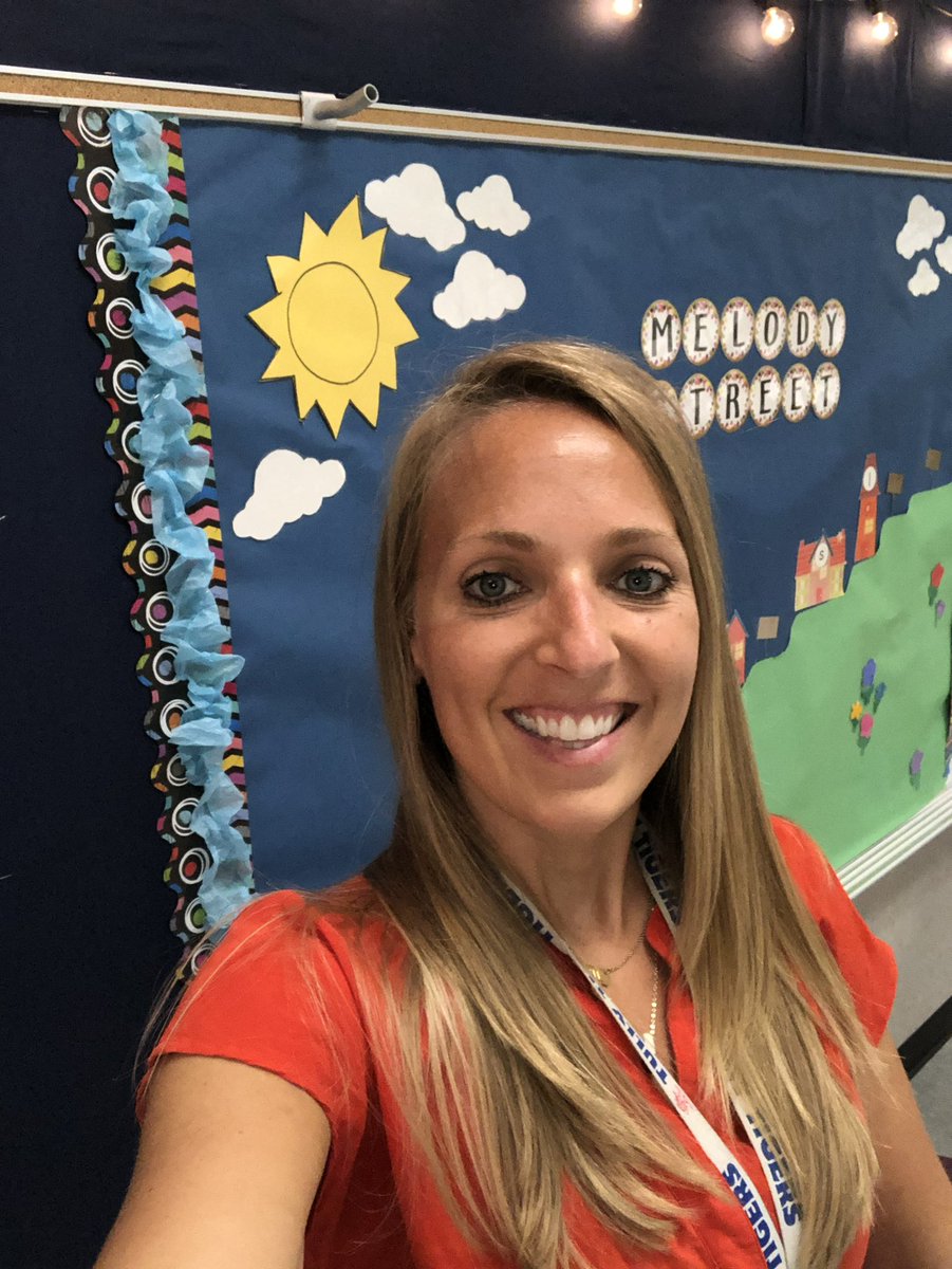 MsWiggersMusicRoom tweet media