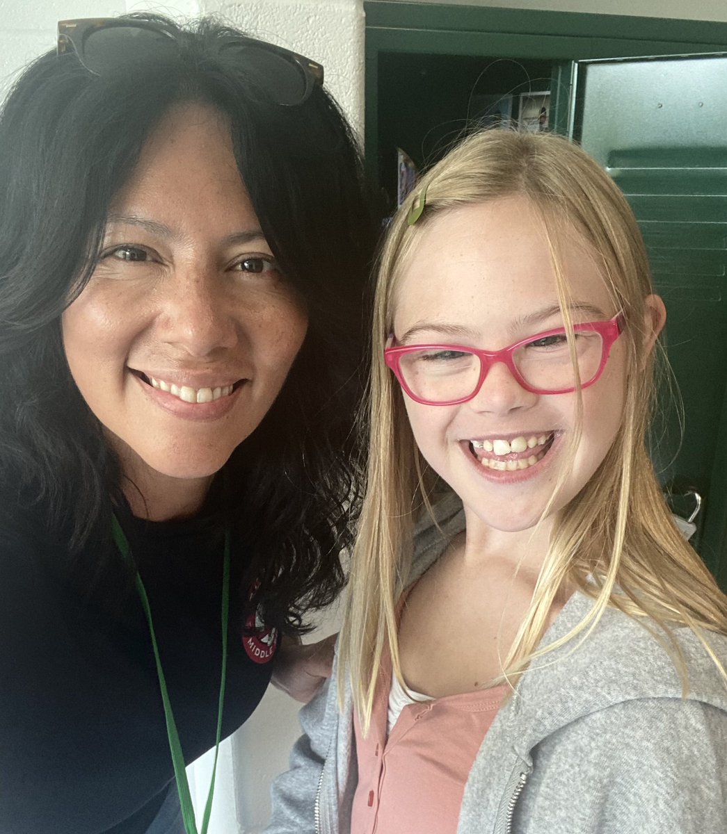 Happy first day back to our middle schoolers!!  This middle schooler says it’s going to be a great year!! <a href="/ahsd25/">ArlingtonHeightsSD25</a> <a href="/AHSD25South/">South Middle School</a> #welcomeback