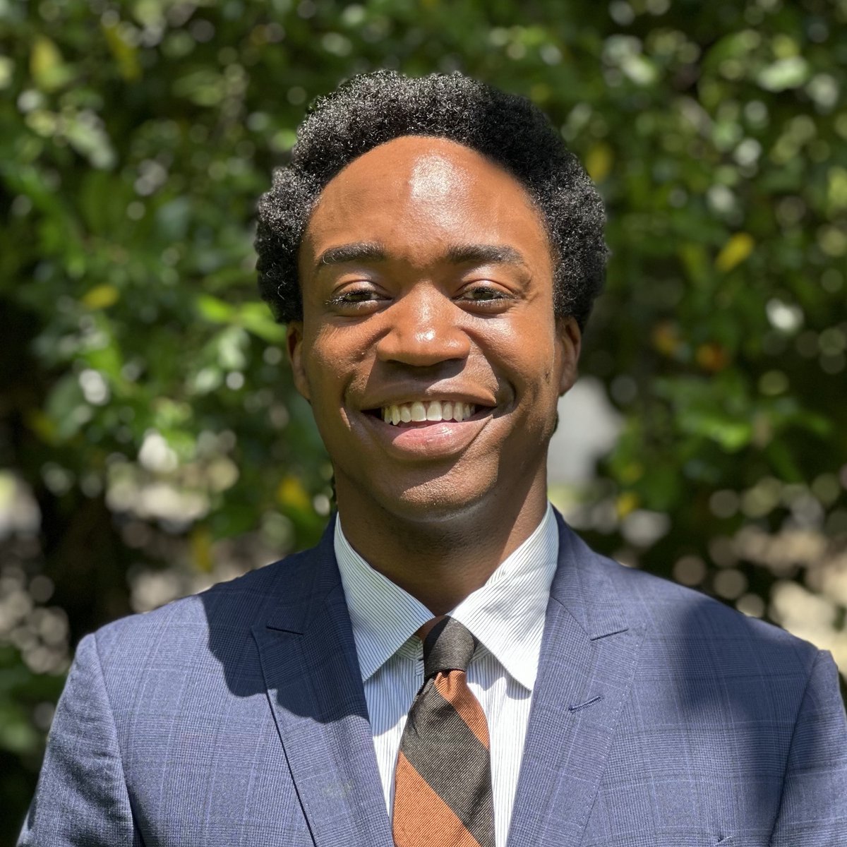 AlaAppleseed's tweet photo. Appleseed is thrilled to announce that Elliot Spillers has joined our team as our Advocacy Director, working with communities impacted by harmful policies in AL to create advocacy campaigns aimed at turning those solutions into realities. Welcome Elliot! https://t.co/yt4fsTFnFY https://t.co/4MAT5A5DGd