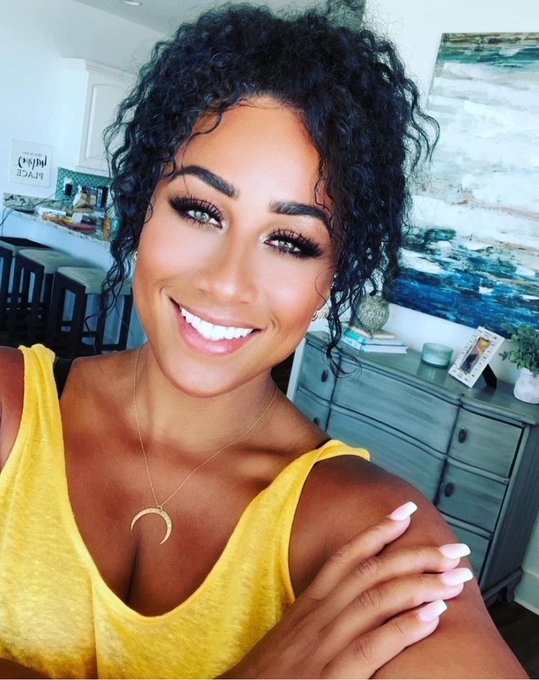 💛😊 https://t.co/m7ZYvVLD75<a href="/tag/family"class="tags"><span>#family</span></a><a href="/tag/lakelife"class="tags"><span>#lakelife</span></a>