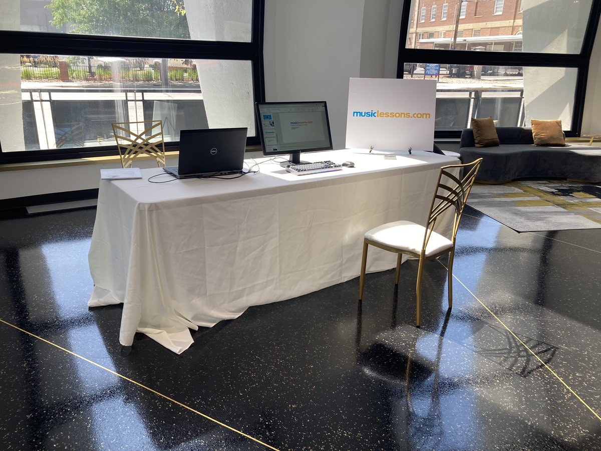 johnnypguitar's tweet image. Pitching @MusicLessonsCom today!