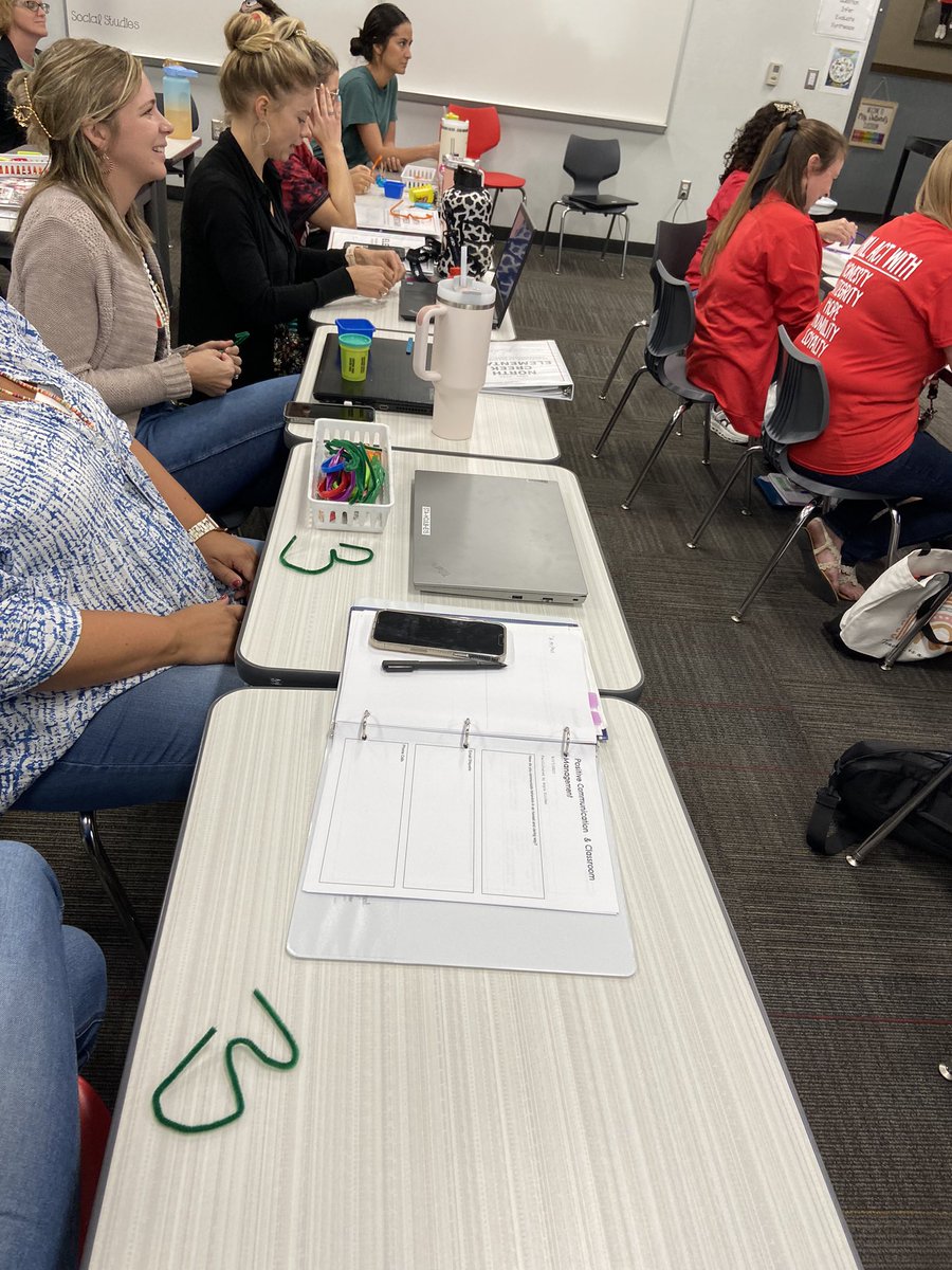 𝔸. 𝕊. tweet media