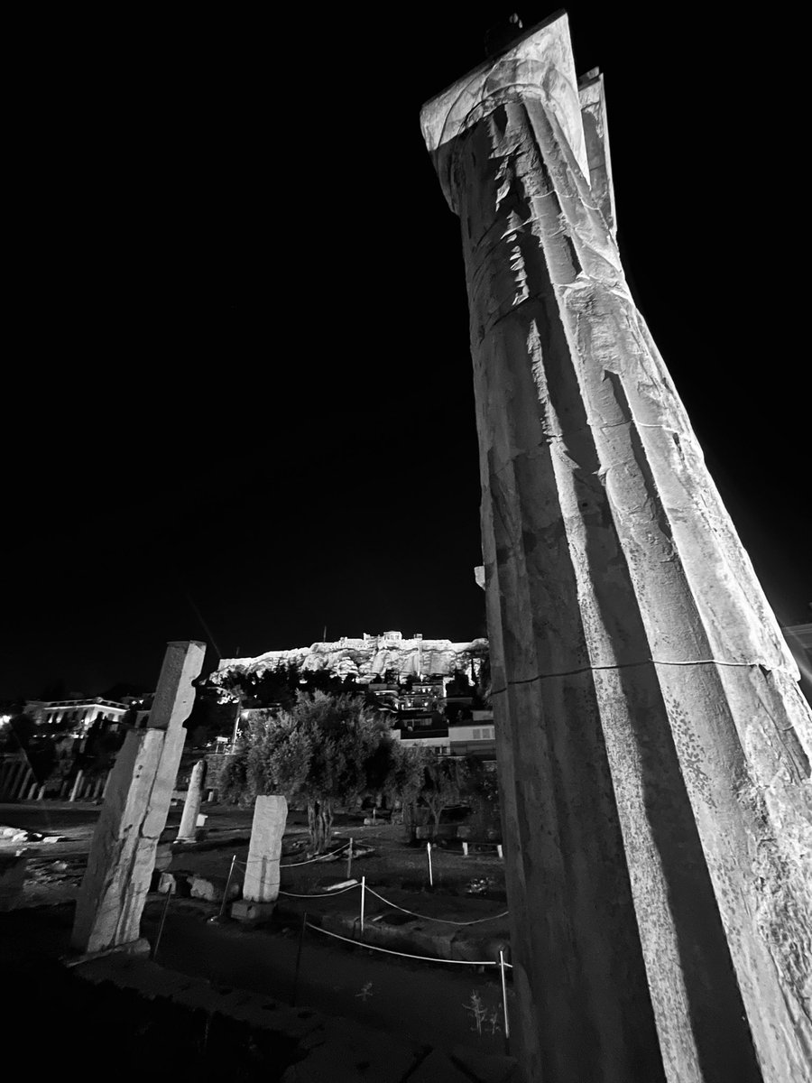 Athens Acropolis by night 
#andreasiacovousportsandartphotography #athensbynigth #streetphotography #bwstreetphotography #mobilephotography #iphonephotography