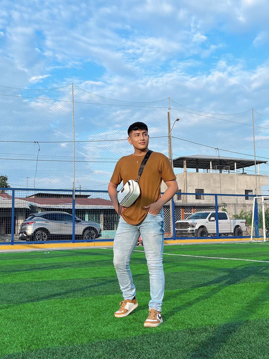 aldofrank_'s tweet photo. 🧡 https://t.co/lXZIaXVUir