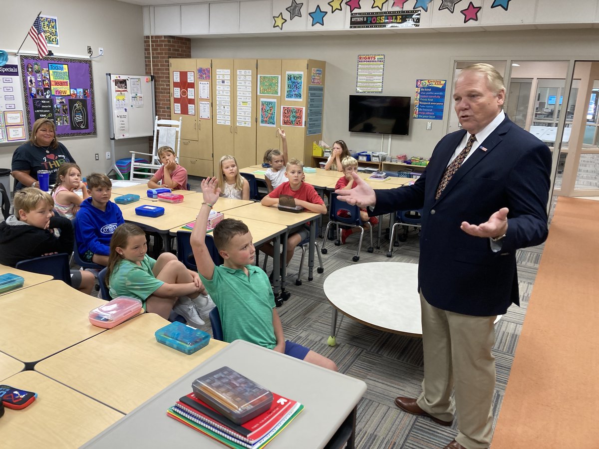 Larry Hook tweet media