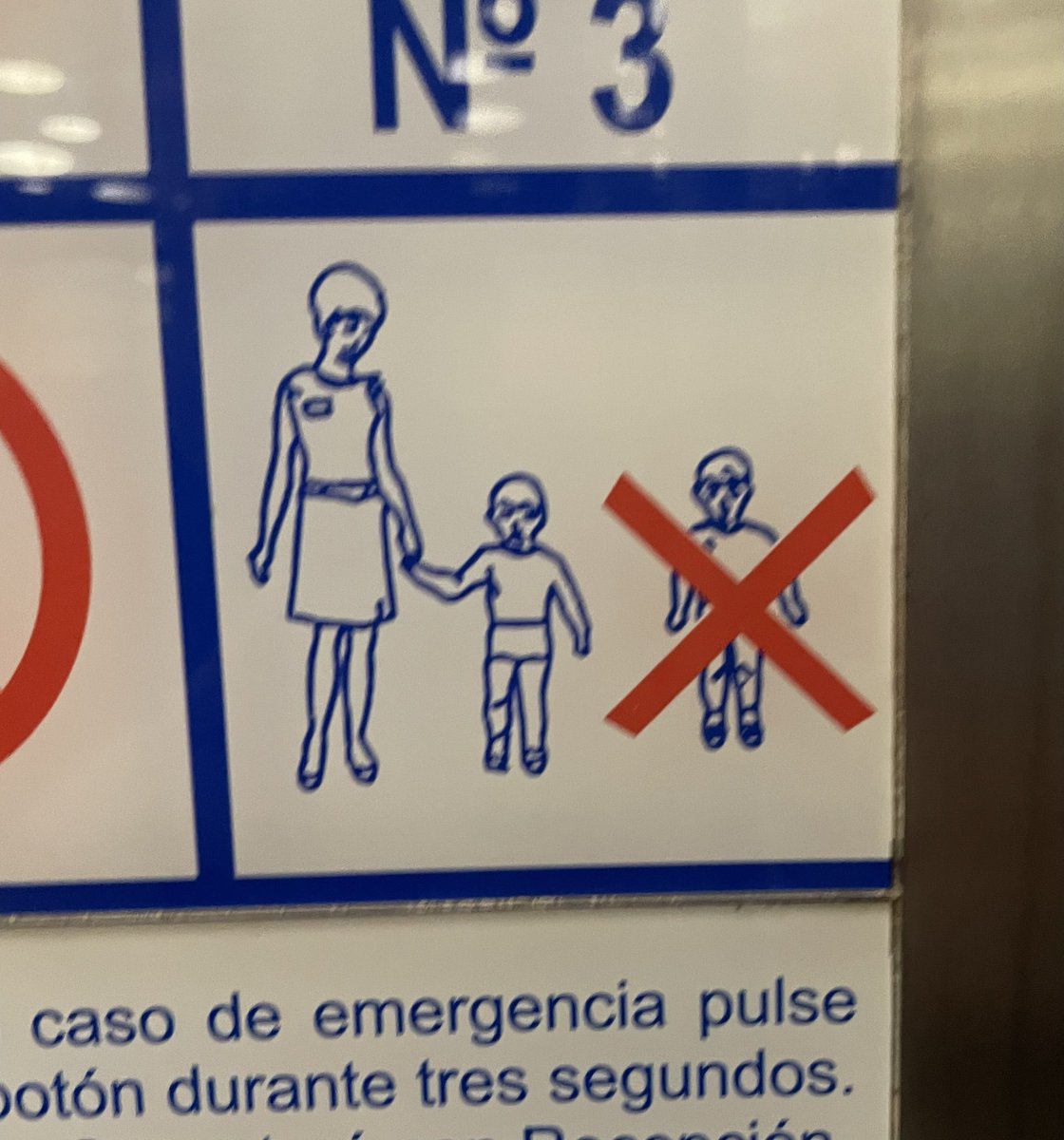 andre982's tweet image. Was soll dieses Schild bedeuten? Entscheiden Sie sich?