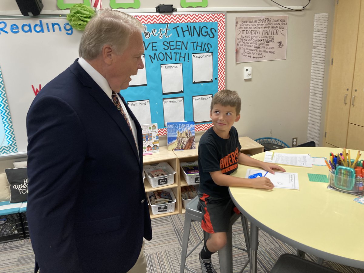 Larry Hook tweet media