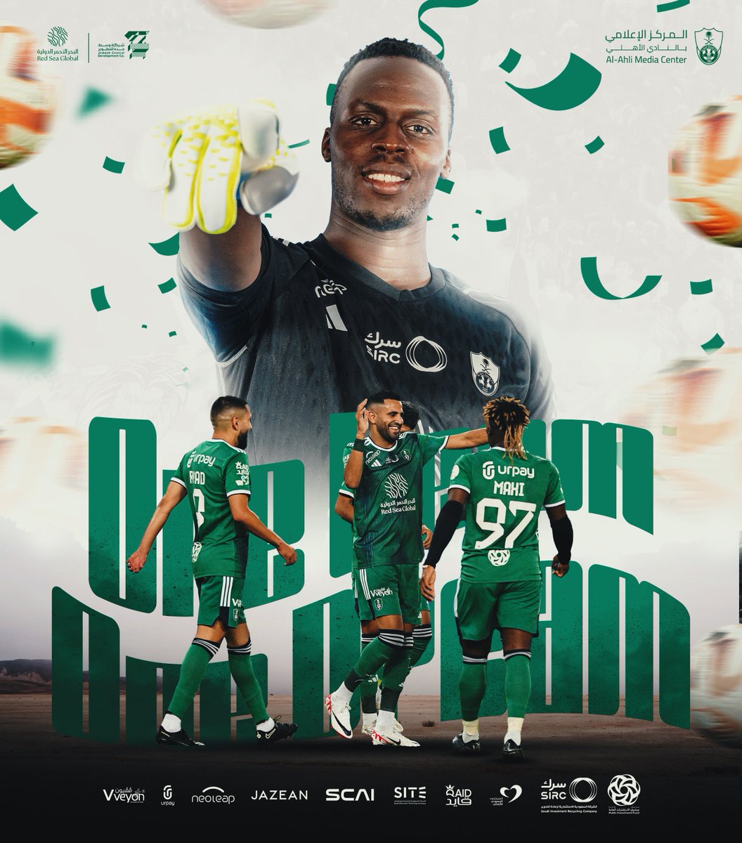 ALAHLI_FC's tweet photo. أهلينا قوة ماراح …….؟ 🫡🔥
#الاهلي_الخليج 
#دوري_روشن_السعودي https://t.co/RvCYiX9chD