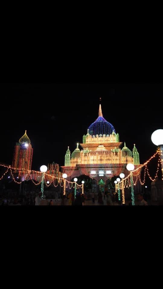 1st Šafar al-Mužaffar 122nd Urs Mubārak of Haji Waris Ali Shah 

(Deva Sharif, India)

Al- Fātiha
