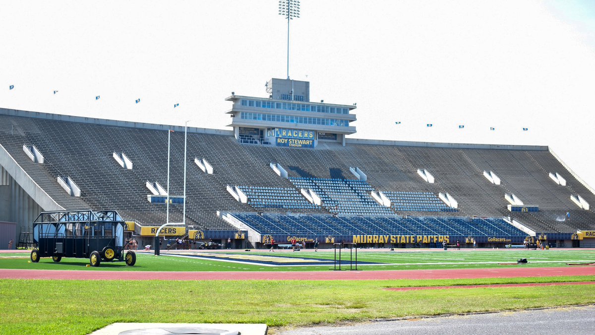 No place like home 🏡 

#GoRacers🏇