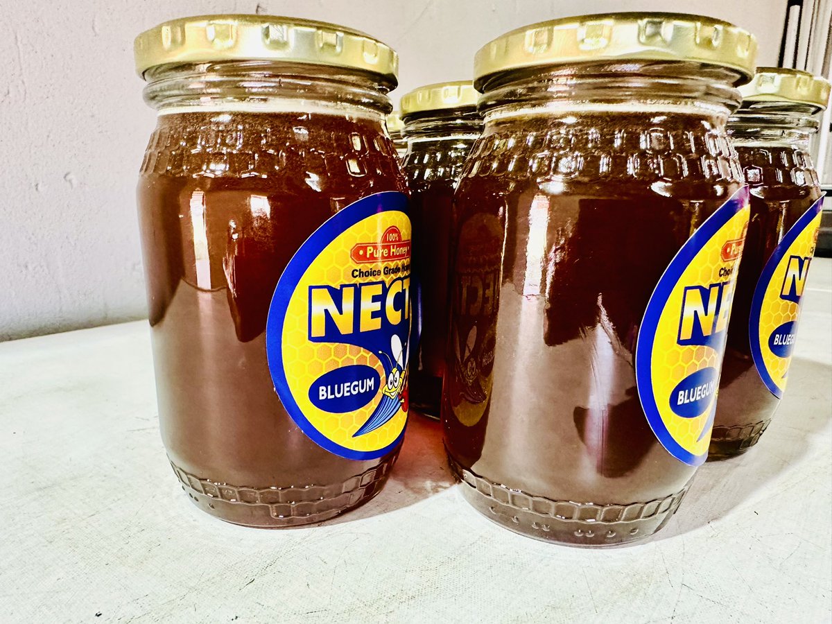 Ndimafarms's tweet image. "Nature's sweetest gift, now at your fingertips! 🍯✨ Indulge in the golden goodness of our organic honey, harvested with care. Elevate your taste buds and support a healthier, more flavorful lifestyle today. 🌼🐝 #PureOrganicBliss #GoldenNectar #NaturallySweet"
0645149069