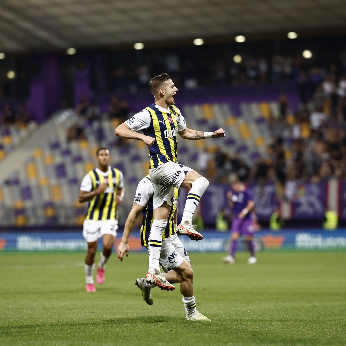 Fenerbahce's tweet photo. 𝓢𝓮𝓫𝓪𝓼𝓽𝓲𝓪𝓷 𝓢𝔃𝔂𝓶𝓪𝓷𝓼𝓴𝓲 🚀 https://t.co/WN6WtwmmAZ