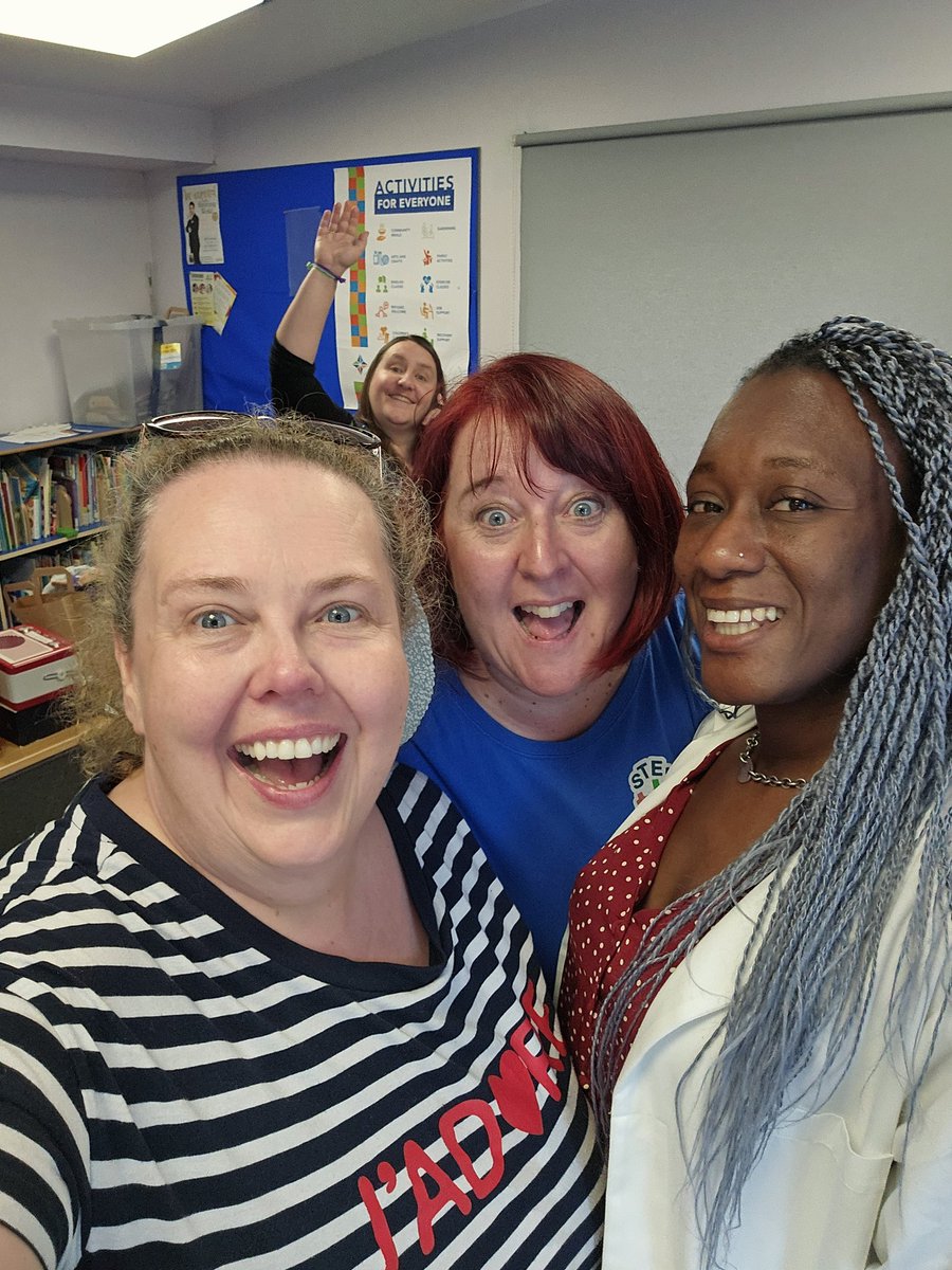 Vicky Clifton tweet media