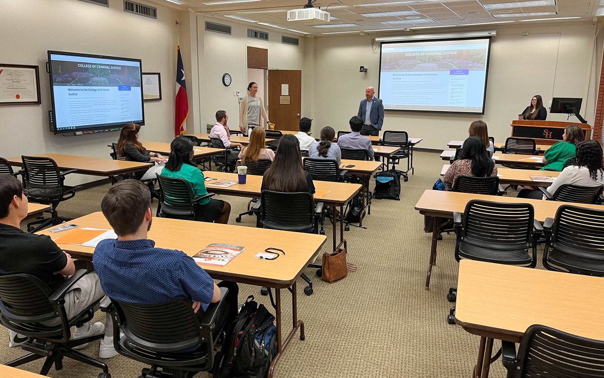 The latest <a href="/CJCSamHouston/">Dept. of Criminal Justice & Criminology @ SHSU</a> MA and PhD cohort starts the Fall 2023 semester with orientation day. It was full of informative sessions, including a meeting with <a href="/shsucjdean/">Phillip Lyons</a> Dr. Phillip Lyons and a coffee mixer with CJ faculty, staff and current graduate students. Welcome!

#shsucj
