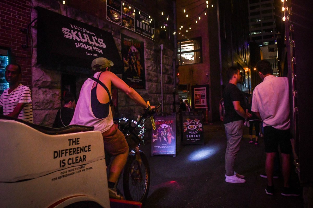 A summer night in #printersalley. #Nashville