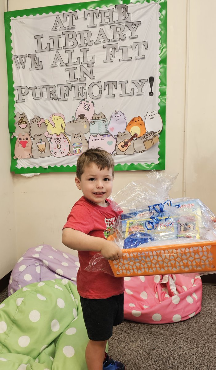 mclsnj's tweet image. Here are two happy winners of our Hightstown Branch's #SummerReadingProgram raffle! Congratulations, and keep on reading! 😄📚