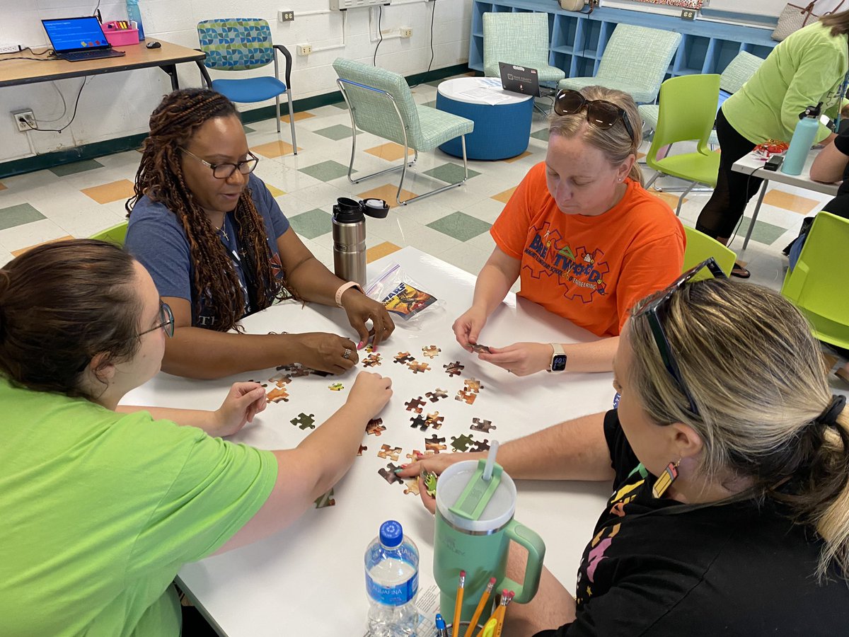 Kelly Wilson tweet media