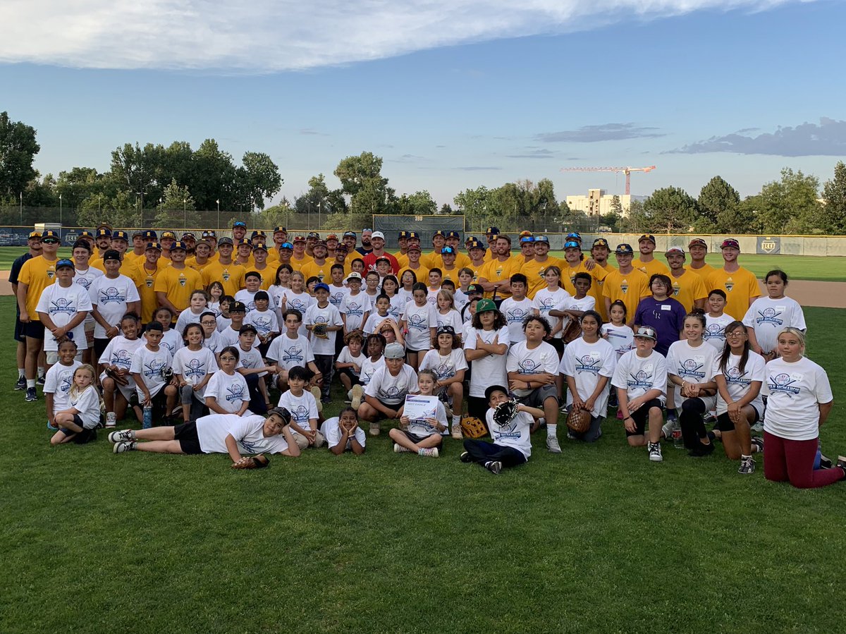 RegisUBaseball's tweet photo. Had a blast working with Rockies’ Ryan McMahon today for A Precious Child camp!⚾️💙 #HelpingOthers @apreciouschild @Ry_McMahon @lucas_gilbreath @Rockies https://t.co/Xq2R6QPBkm