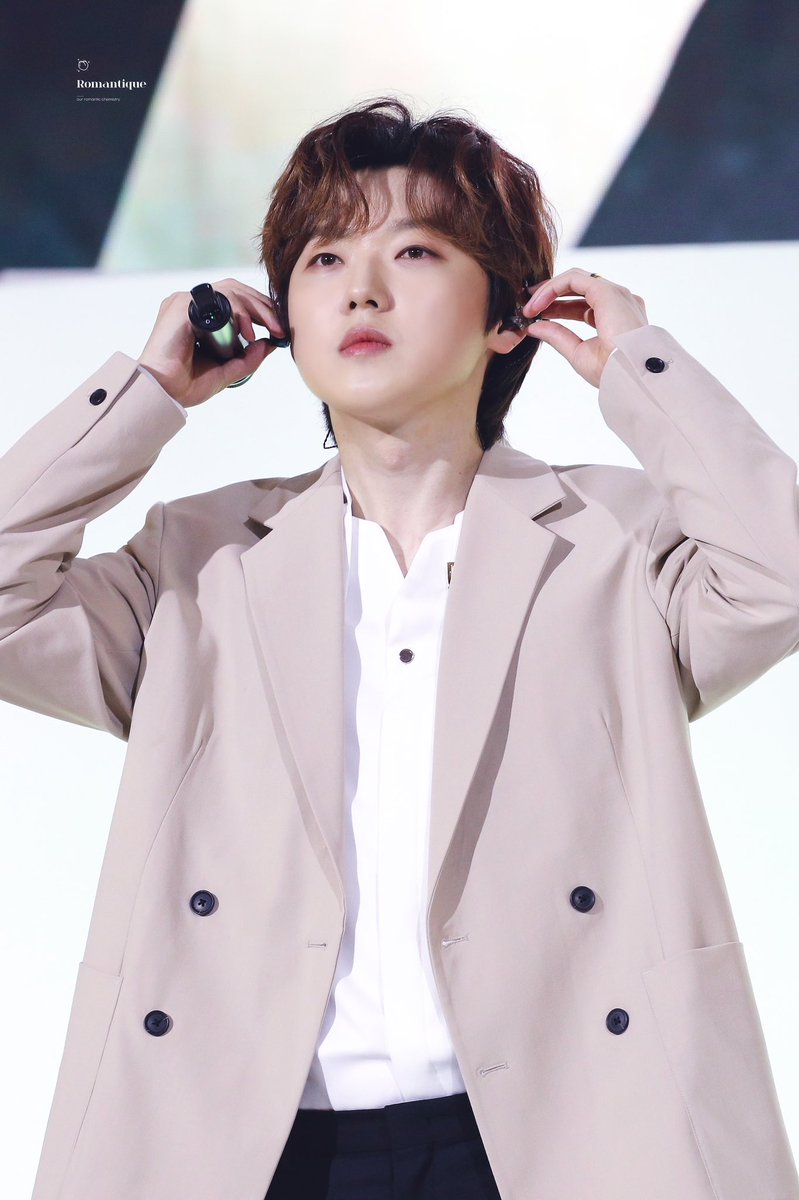 230404 인천공항 UNEXPECTED

#포레스텔라 #FORESTELLA #강형호 #PITTA