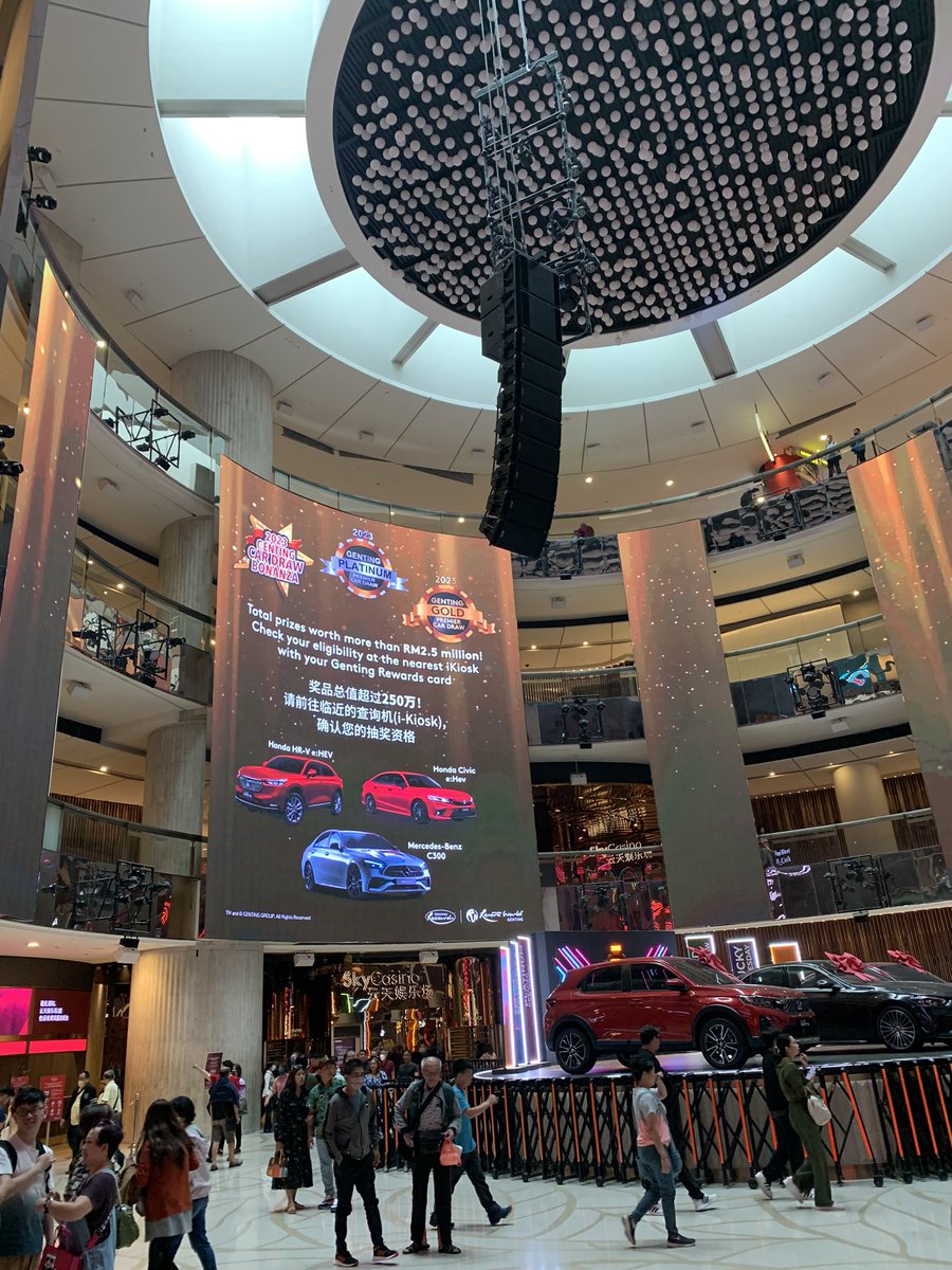 Ks58Cop's tweet photo. マレーシア(クアラルンプール)にある天空カジノ、ゲンティンハイランドに来てみた。

とりあえずはバカラで+33.3%の勝ち越し！ここはあまり知られていないみたい。 https://t.co/WAIGbQTkxM