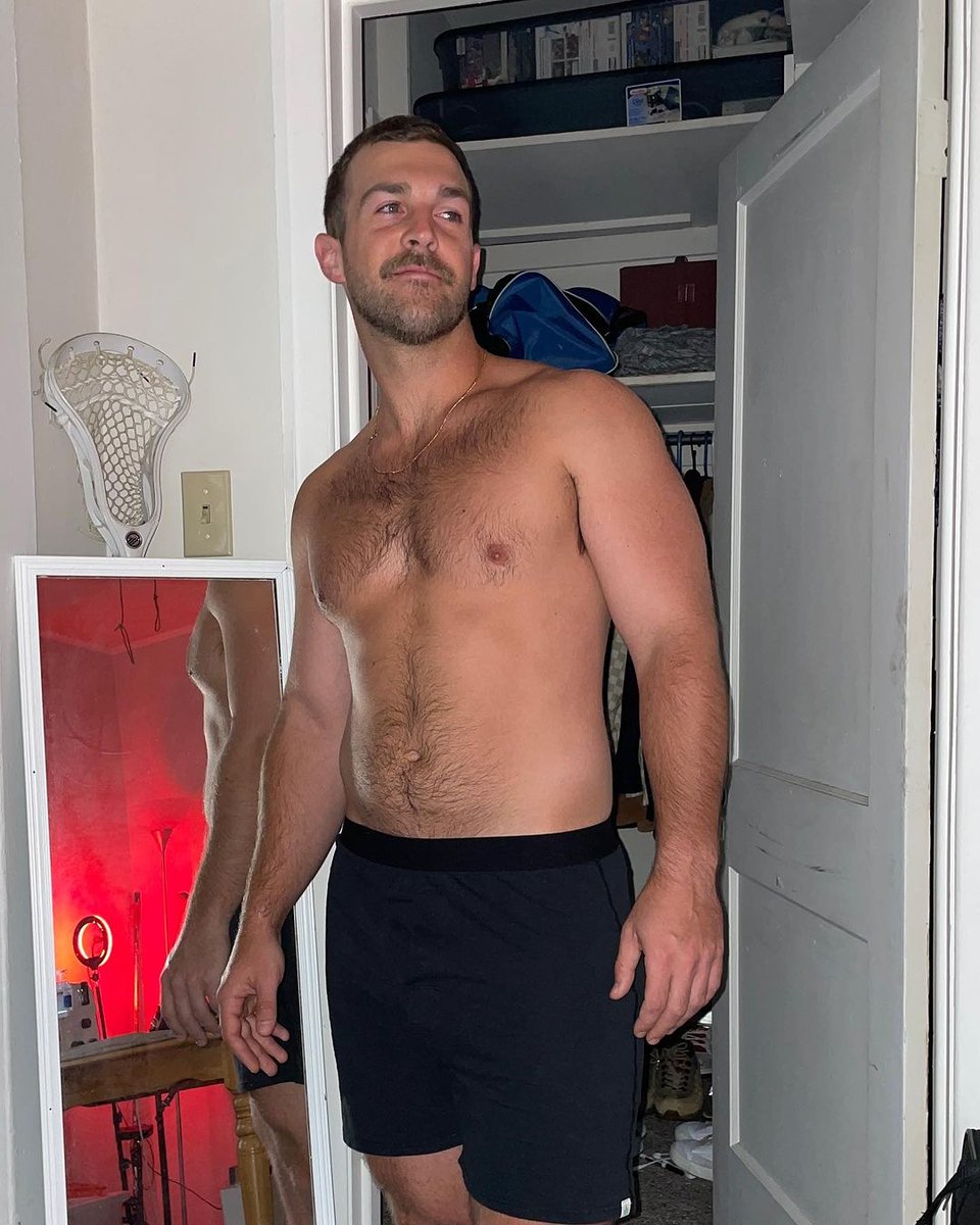 @necoda_matthew showin off our most popular men’s underwear…

Boxer briefs!

Boxer briefs are the multi-tool of the underwear world.

Snug—but not too tight.
Not too long, and not too short.
Not to high cut, but not too low.
Good coverage, yet with good movement.