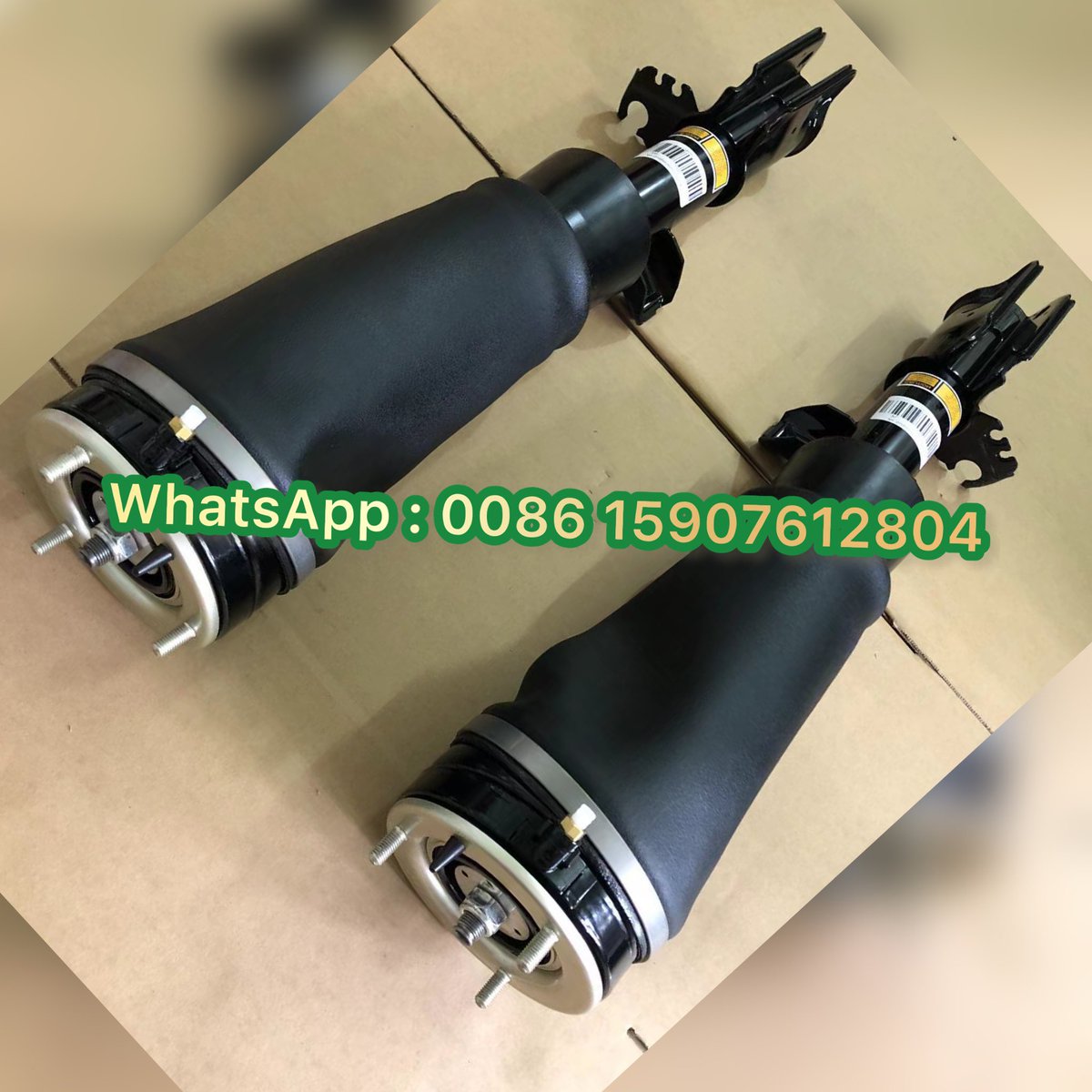 For Land Rover L322 Front Car Air Suspension Strut with ADS LR012885, LR023765, LR032567, LR032568, LR012886, LR012859, LR023743, LR032560, LR032562, LR012860.
#l322 #l322rangerover #airsuspension #airshockabsorber #airspring #airstrut #brandnew #autoparts #airride #damping