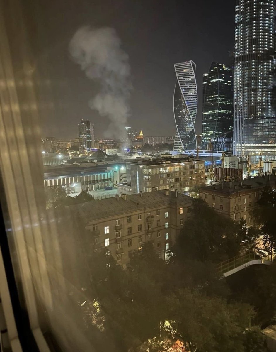Justbinance's tweet photo. #Ukraine just attacked #moscow #russia using  #nato drones! 
No casualties https://t.co/MZ3YPf2TWj