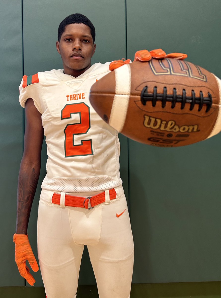 Cartez McIntyre 
C/O 2024
6’3 170lbs
DE/TE/Punter
4.7- 40
2.97 GPA
Thrive Academy Baton Rouge,La