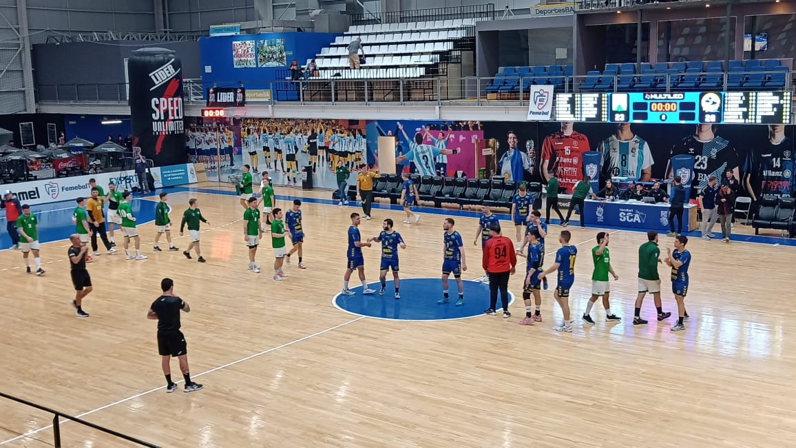 ferrocarriloest's tweet image. #HandballMasculino 🤾‍♂️ Por la 1° Fecha del Metro Clausura de @femebal #Ferro perdió como local en &quot;La Casa del Handball&quot; 28-23 con #ManuelDorrego
Los Mágicos 10° con 1 pto. (1P)
Próxima fecha (2°): Sáb. 19/8 20.15 hs. vs. #VélezSarsfield (V) en CID Moreno
#VamosVerde! 💚🚂