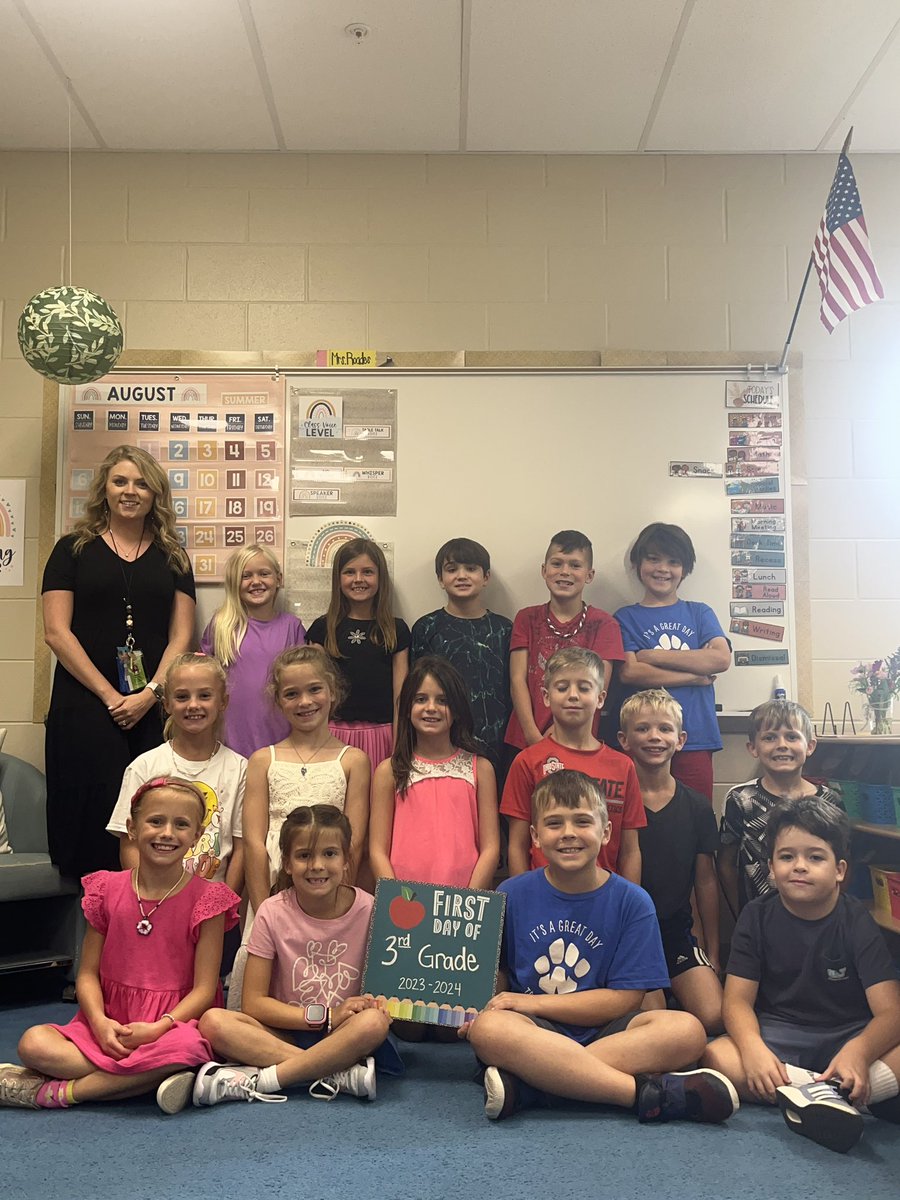 Amanda Roades tweet media