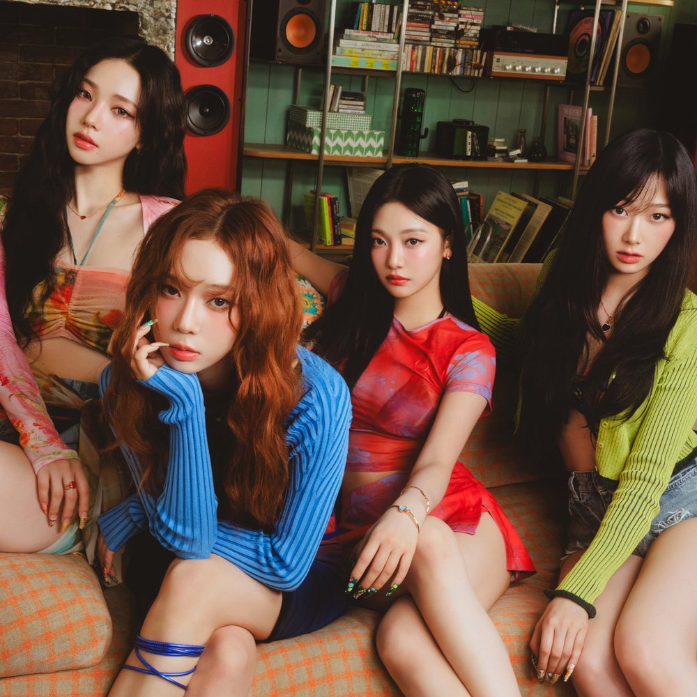 aespachart's tweet photo. .@aespa_official has changed their profile on various Music Platform.

#aespa #에스파 https://t.co/pzGv47HkaN