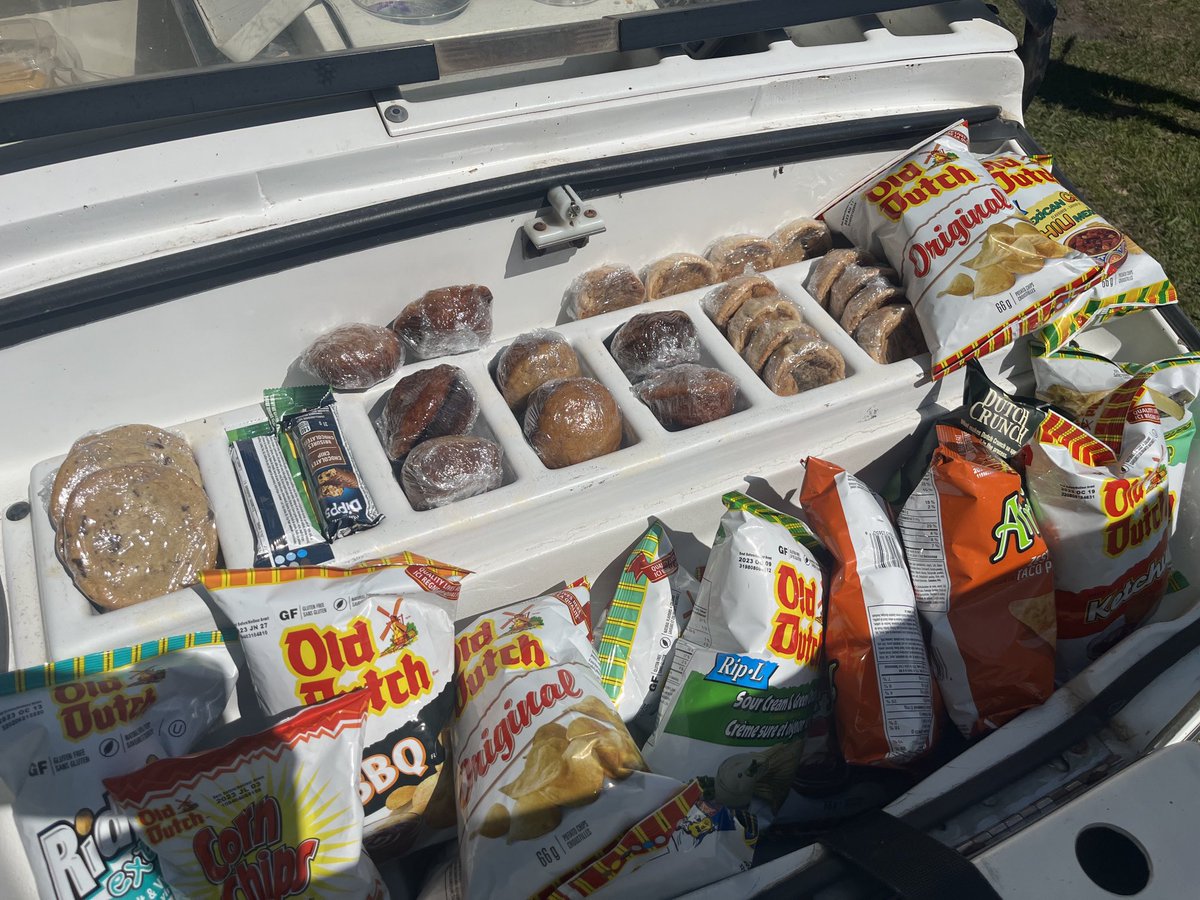 Played in a tournament at Carlton Trail near ⁦<a href="/odgers_jeff/">CasiTrades 🔥🔥🔥🔥</a>⁩ hometown, Spy Hill, Sask today.  Butter tarts on the beverage cart. Next level!  👍