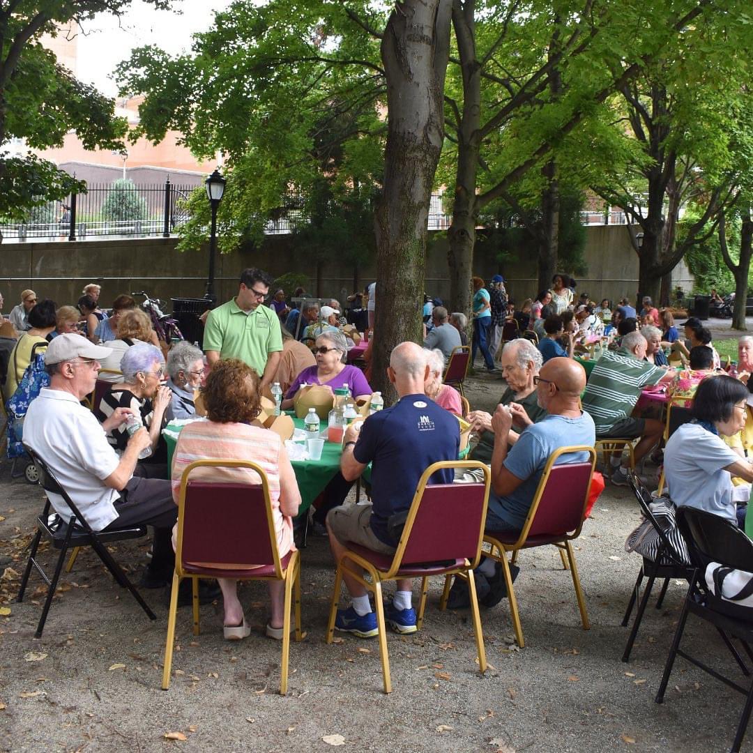 lauram1023's tweet image. @Greenwich_House Older Adults Picnic! Proud of the work we do to ensure our older adults are respected and treated with dignity @liveonny @NYCAging @ReframingAging #reframingaging