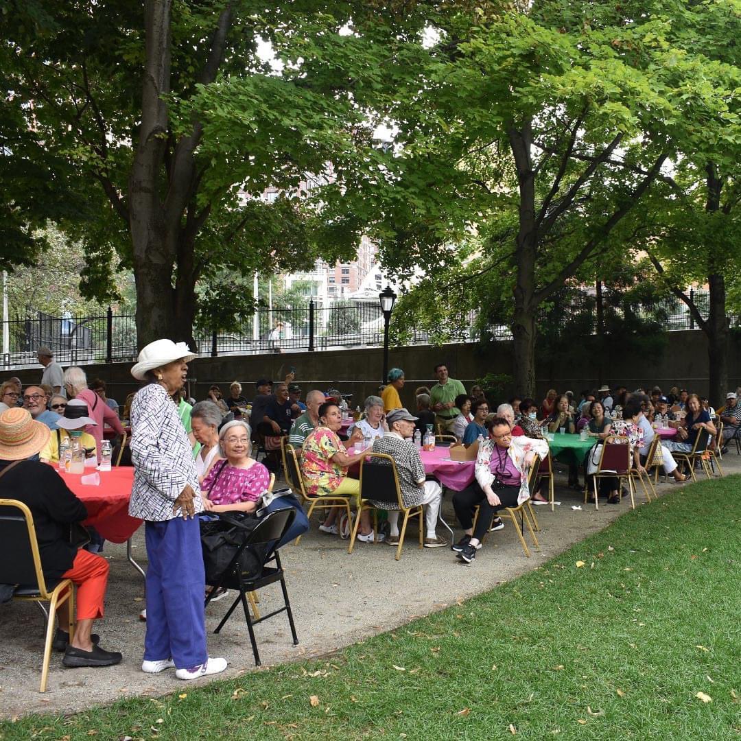 lauram1023's tweet image. @Greenwich_House Older Adults Picnic! Proud of the work we do to ensure our older adults are respected and treated with dignity @liveonny @NYCAging @ReframingAging #reframingaging