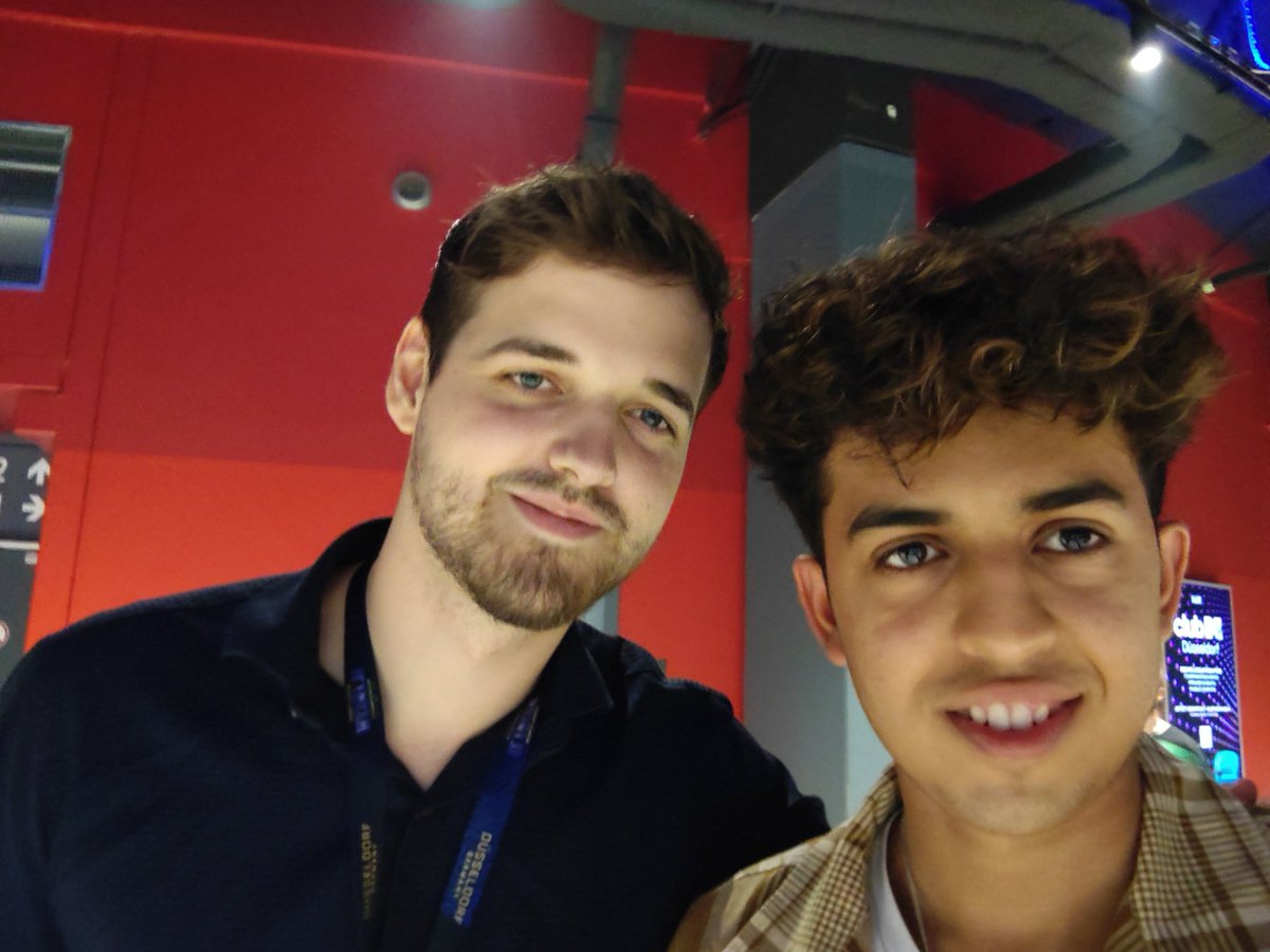 g00pta's tweet photo. Photo dump from LAN. Shoutout everyone for being willing to take pictures and most for being happy to talk for a bit too https://t.co/ROFqQvByH7