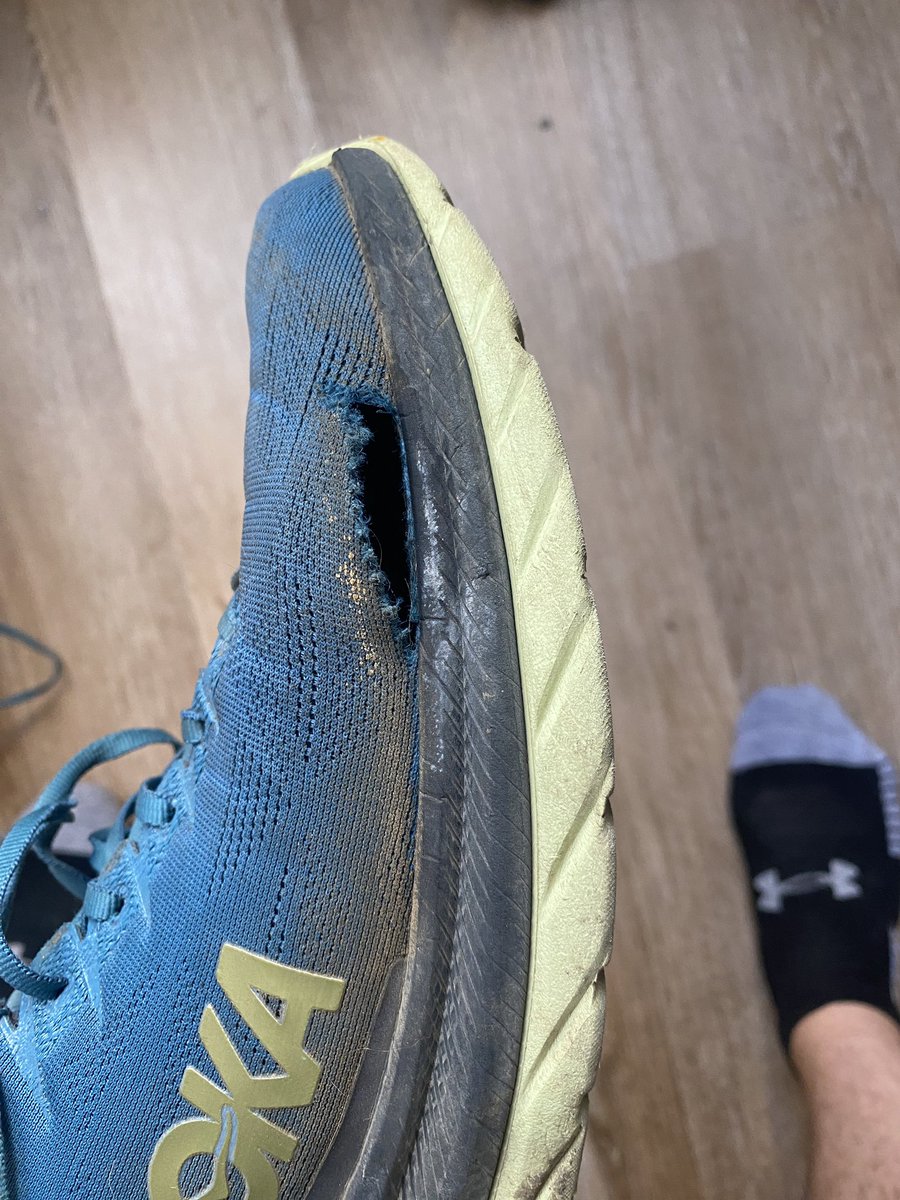 JohnFitz63's tweet photo. @hoka I haven’t even hit 300 miles and my running shoes are already falling apart. https://t.co/izcG4fe1R6