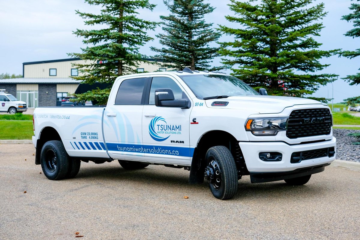 Elevating brands on the go! 🚚💧 Just wrapped up an awesome project with Tsunami Water Solutions, giving their truck a fresh and eye-catching makeover. Proud to help our clients stand out wherever they go! 🌊🔵 #ClientShowcase #CustomDecals
#qualitythatsticks