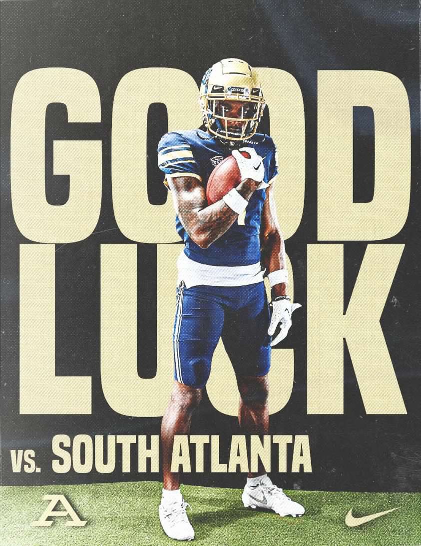 yksam17's tweet image. Tomorrow Night is the first of a tremendous season!! #TTP ##WelcometotheWest 🐾🐾 @SWD_FB @mb_3three @Coach_TBell
