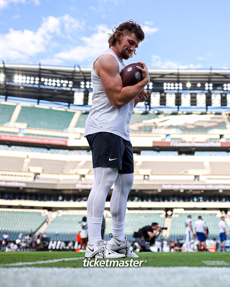 Eagles's tweet photo. Feels good to be home

@Ticketmaster | #FlyEaglesFly https://t.co/Vc4qYTb3ld