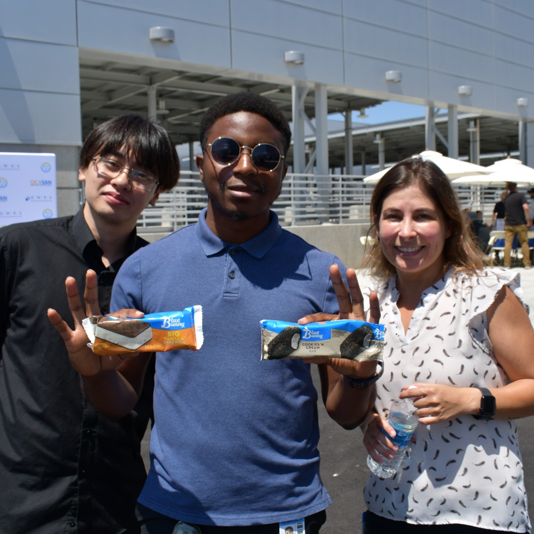 OCSanDistrict's tweet photo. OC San and @ocwaterdistrict came together to show our appreciation for the incredible staff that made the GWRS Final Completion a reality. #GWRS #Celebrations #OCSan #OCWD ๐๐ https://t.co/nPYDVeNB7l