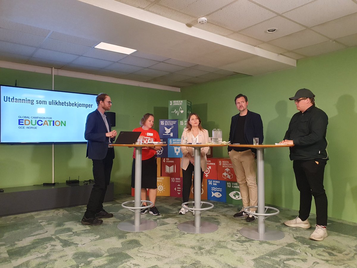 Det er mange barn som står utenfor skolen. Vi er med på å forårsake at det er flere som faller fra. Dette kan ikke bli ettermælet vårt. Vi må ikke snu ryggen til de som trenger oss, sier <a href="/dagiulstein/">Dag Inge Ulstein</a> @arendalsuka <a href="/GCE_Norge/">GCE-Norge</a>